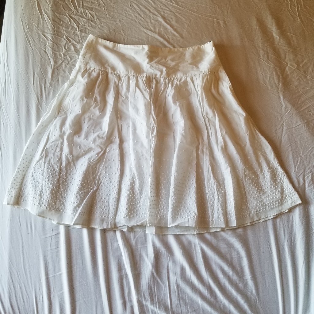 Club Monaco Millie High Waisted White Pleated Skirt